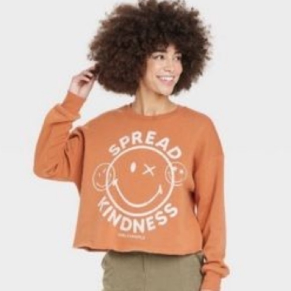 SMILEY WORLD SPREAD KINDNESS CROP GRAPHIC SWEATSHIRT. Size L. EUC